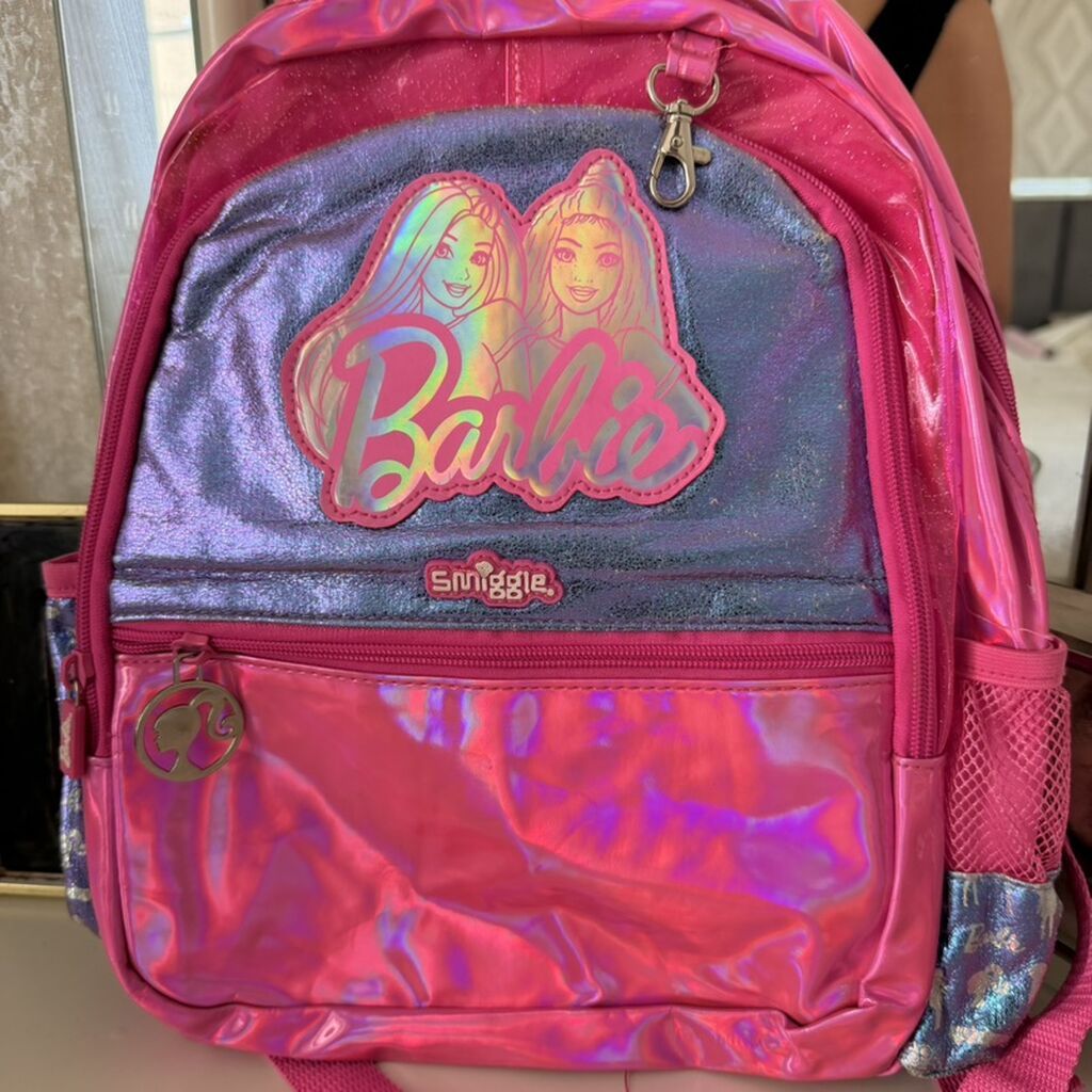 Smiggle x Barbie parıldayan məktəb çantası - Rəng: neon-çəhrayı və — Mallar, Bakı (2)