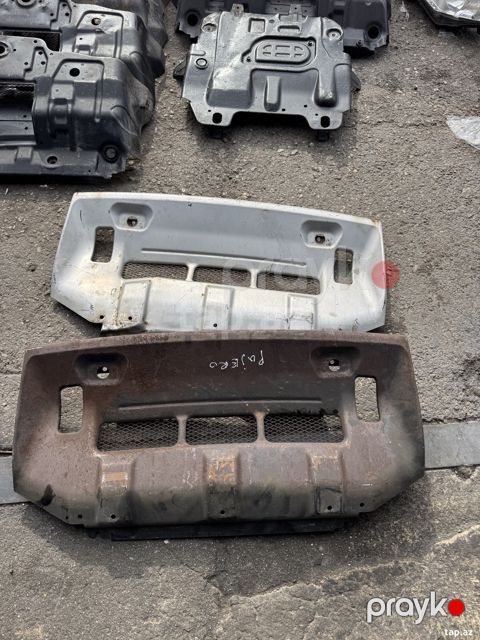 Mitsubishi Pajero mühərrik qoruyucusu