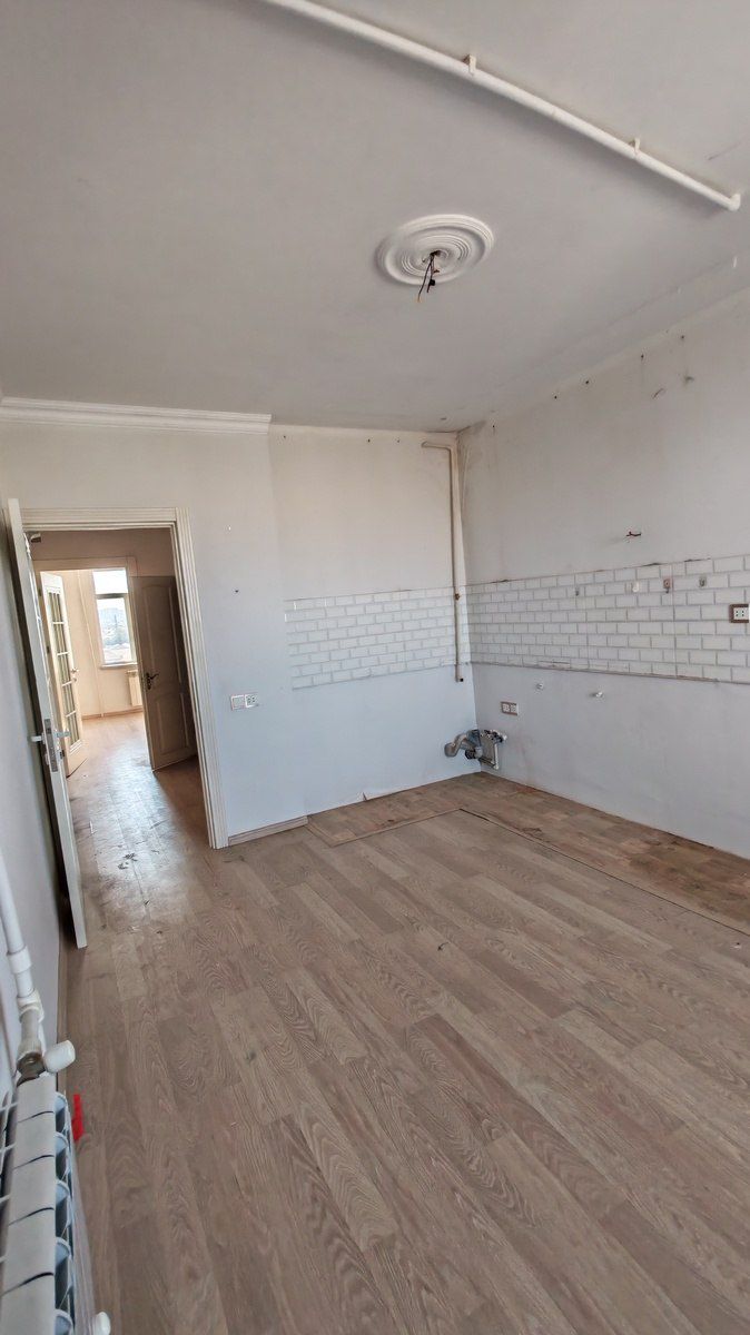 Satılır 2 otaqlı köhnə tikili 50.2 m² — Mənzil, Bakı (2)