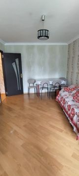 1-otaqlı mənzil, Neftçilər m., 40 m² — Emil