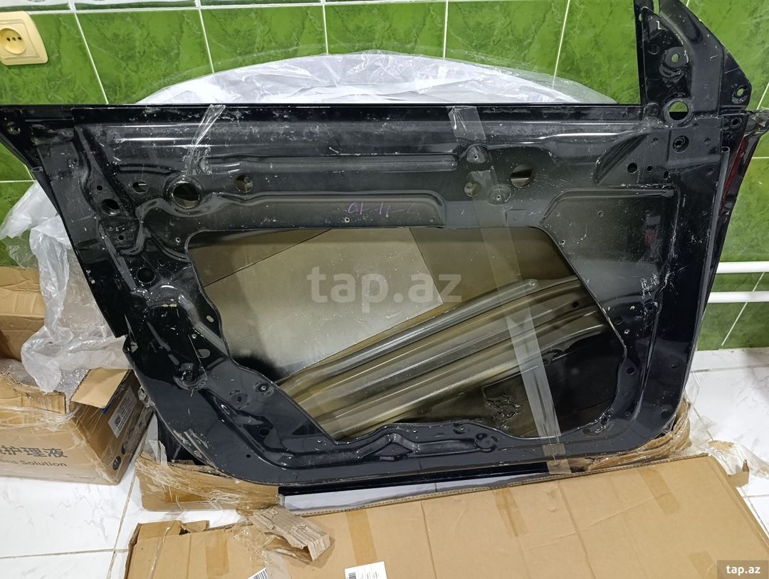Tesla model Y qapısı — Ehtiyat hissələri və aksesuarlar, Bakı (3)