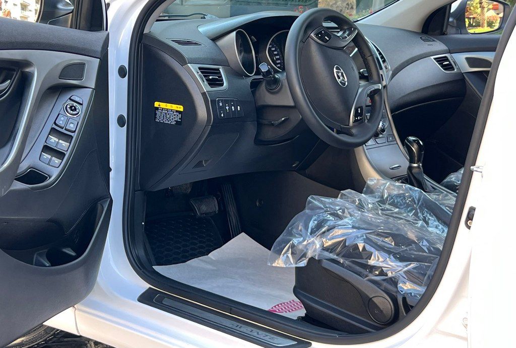 Hyundai Avante, 1.6 L, 2014 il, 180 000 km — Avtomobillər, Bakı (5)