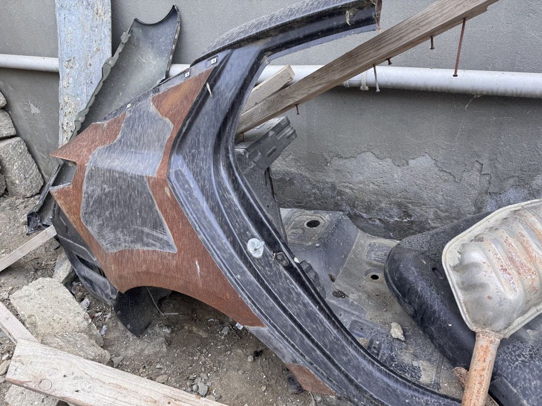 Mercedes-Benz və Kia qanadları — Ehtiyat hissələri və aksesuarlar, Bakı (4)