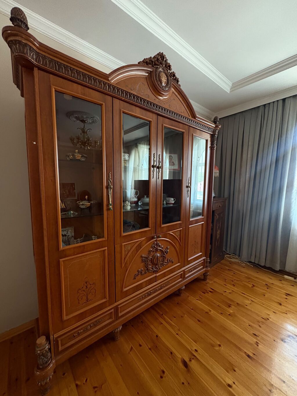 Ruminya istehsali qorka tecili kocle elaqedar satilir Qiymet 200 man — Mebel, Qobu