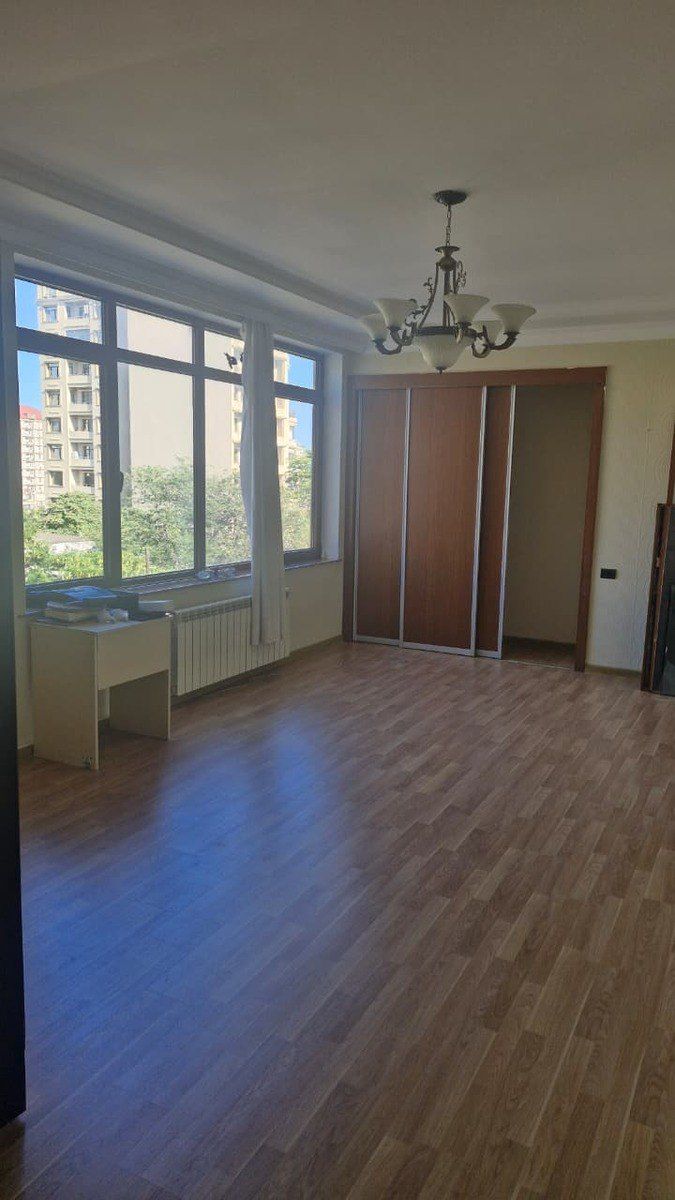 İcarəyə verilir 4 otaqlı ofis 250 m² — Ofis, Bakı (12)