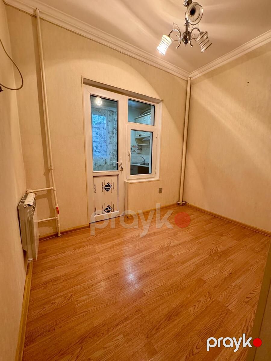 Satılır 2 otaqlı köhnə tikili 50 m² — Mənzil, Bakı (4)