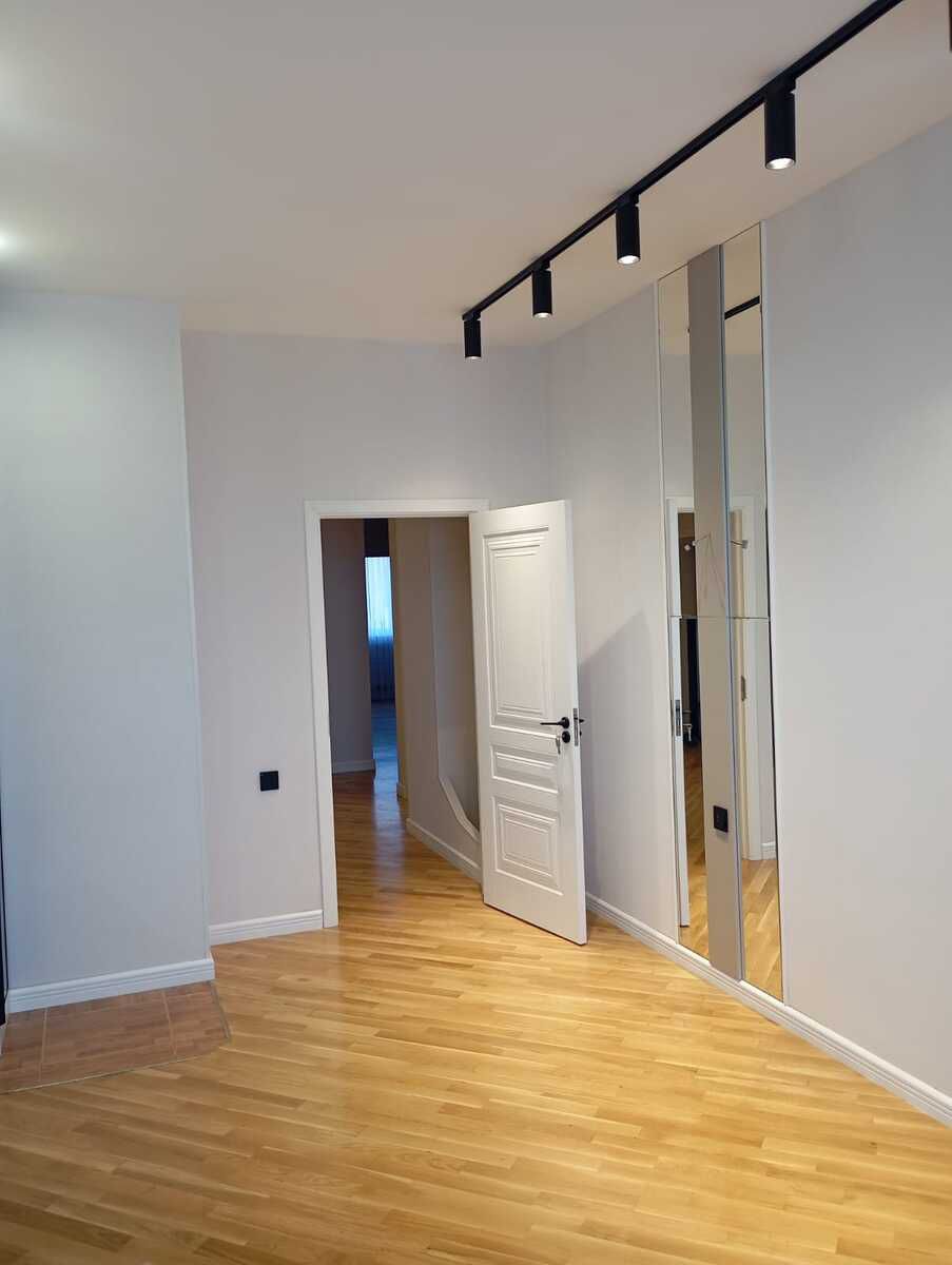 Satılır 4 otaqlı yeni tikili 162 m² — Mənzil, Bakı (8)