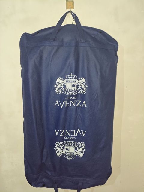 Avenza Uomo kişi kostyumu – slim fit - Tərkib: 50% yun, 50% poliester