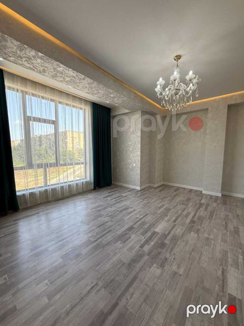 Satılır 2 otaqlı yeni tikili 81 m²