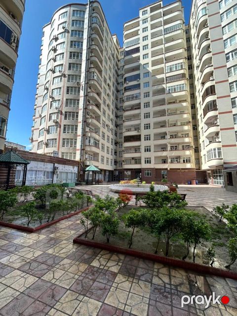 Satılır 3 otaqlı yeni tikili 121 m²