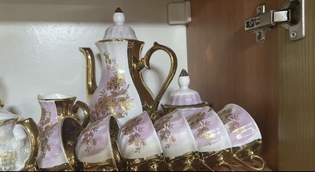 Çay dəsti, rəng - Bənövşəyi, Farfor
