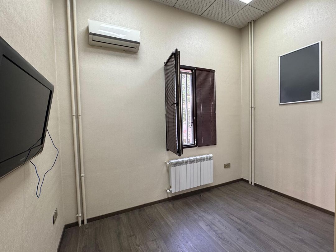 İcarəyə verilir 4 otaqlı ofis 100 m² — Ofis, Bakı (11)