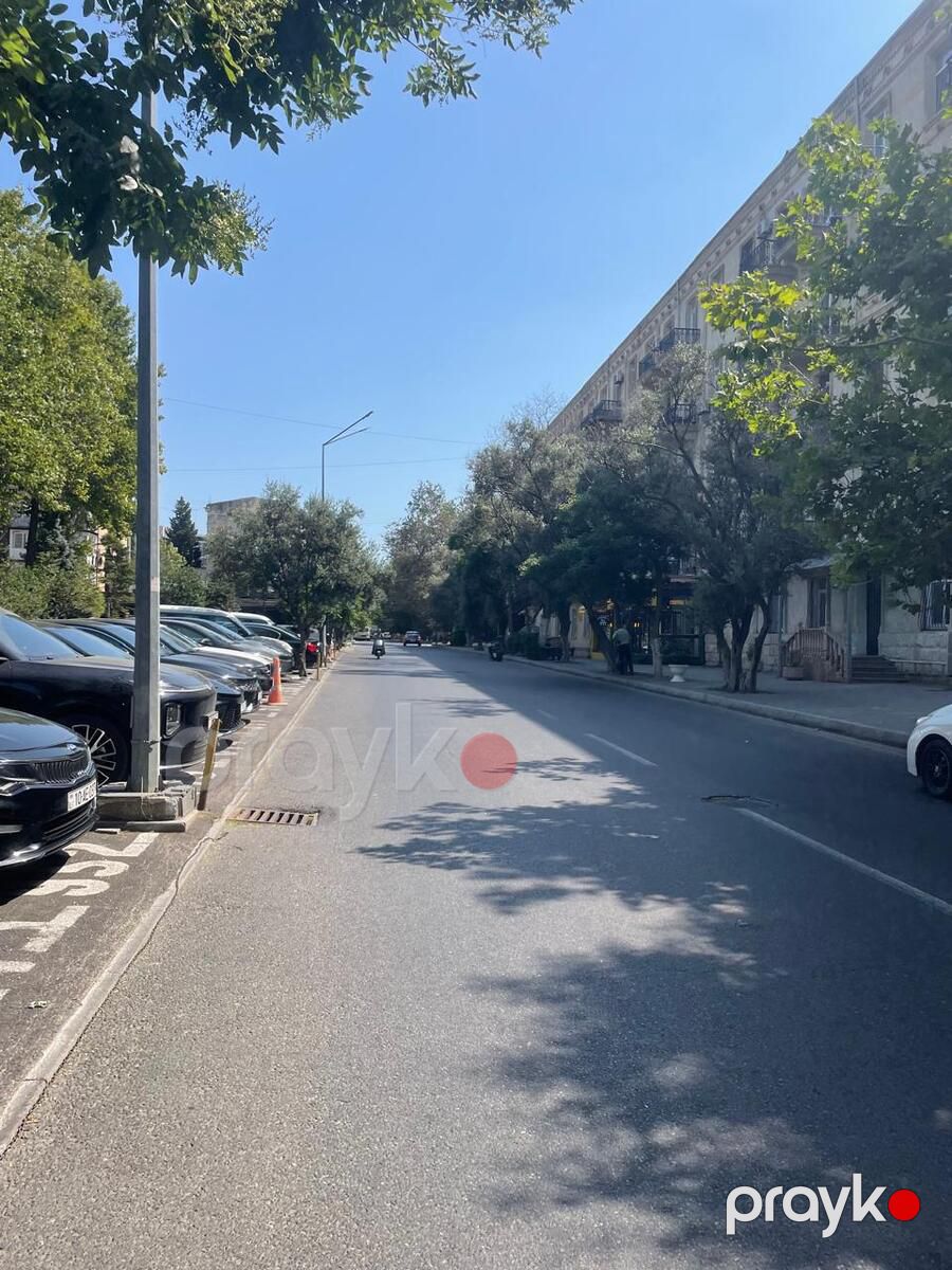 Satılır 3 otaqlı köhnə tikili 100 m² — Mənzil, Bakı (3)