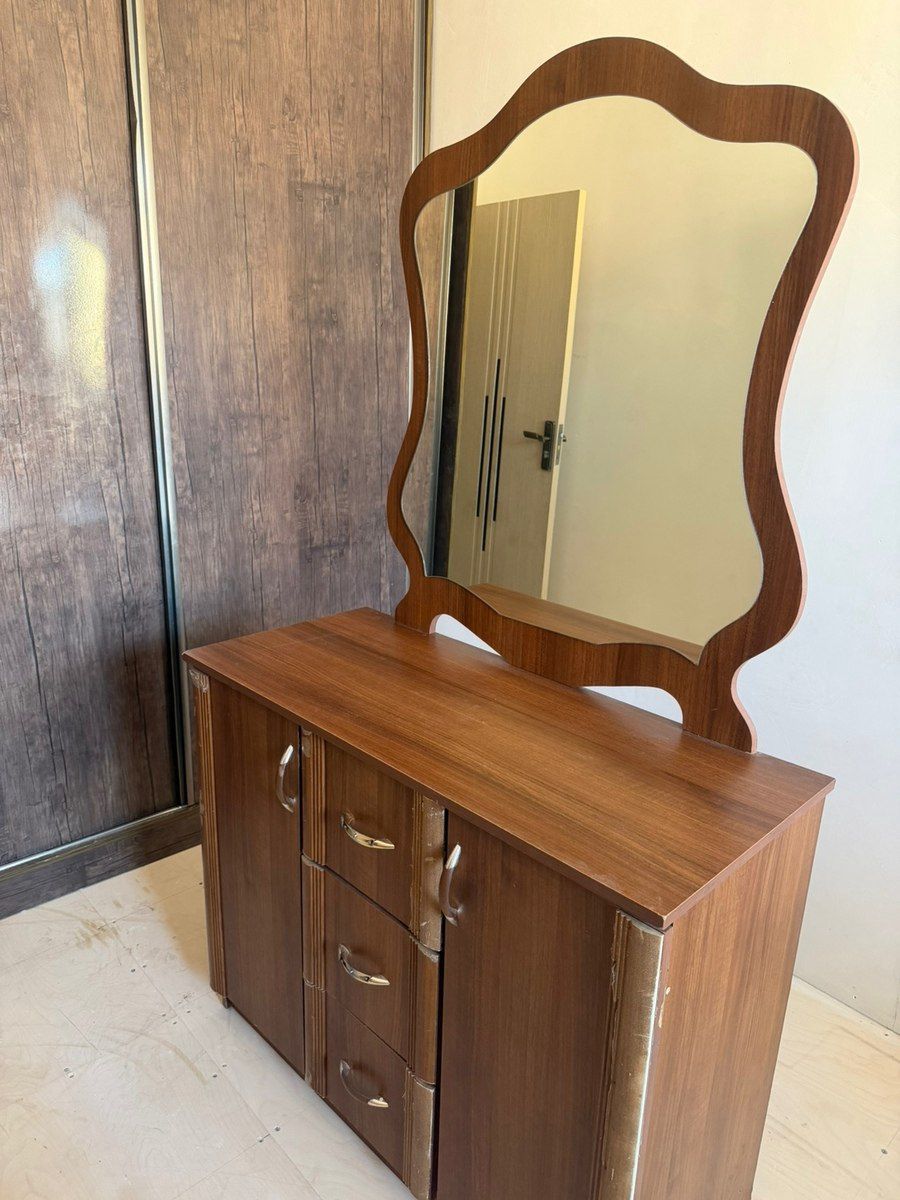Yataq otağı mebeli — Mallar, Bakı (3)