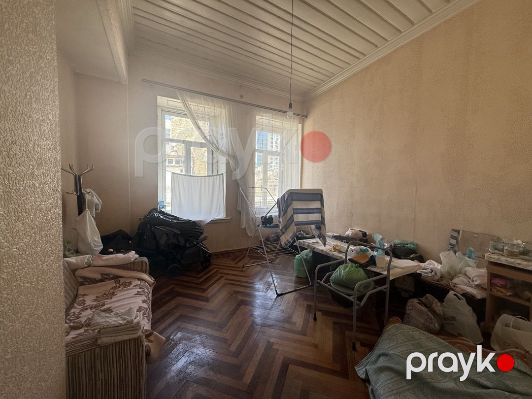 Satılır 4 otaqlı köhnə tikili 135 m² — Mənzil, Bakı (8)