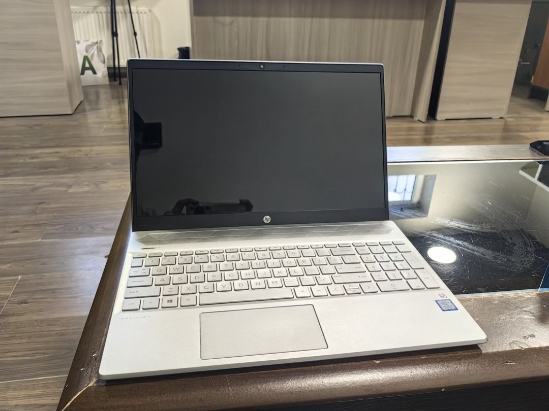 Noutbuk HP Pavilion 15 (Core i7 8-ci nəsil) — Elektronika, Bakı (6)