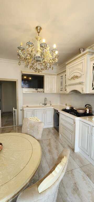 Satılır 4 otaqlı yeni tikili 220 m² — Mənzil, Bakı (9)