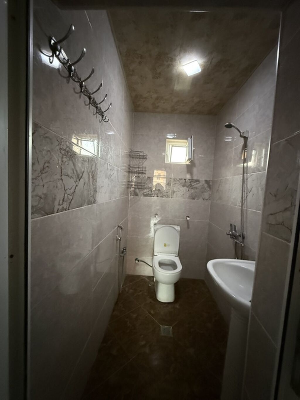 0705601008 elaqe ucun. esyalarin bezileri cixarilacaq. satis tecili — Mebel, Bakı (4)