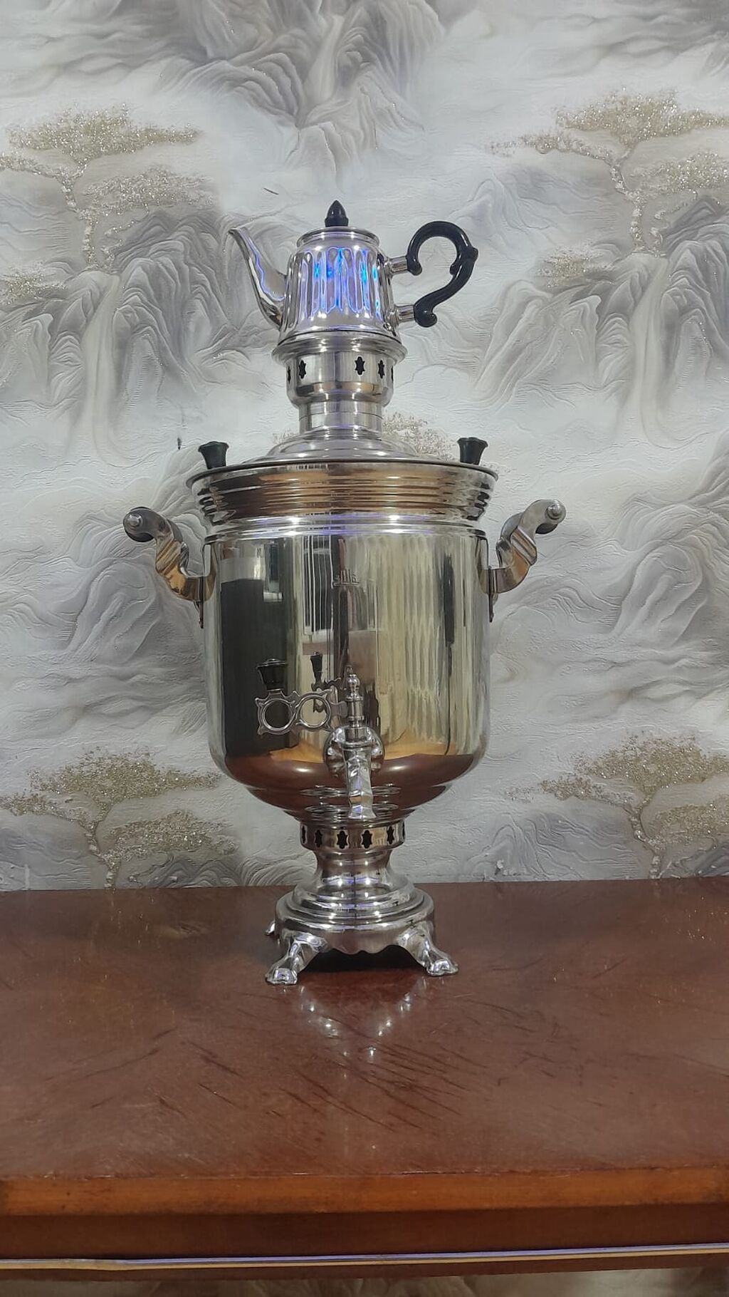 Samavar – 320 AZN - Ünvan: Kürdəxanı - Klassik dizaynlı, parlaq metal — Samovarlar, Bakı