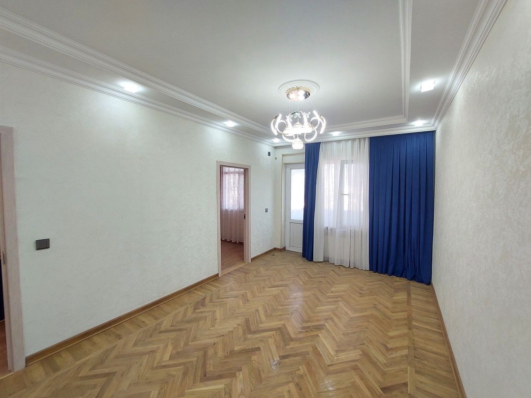 Satılır 2 otaqlı köhnə tikili 55 m² — Mənzil, Bakı (4)