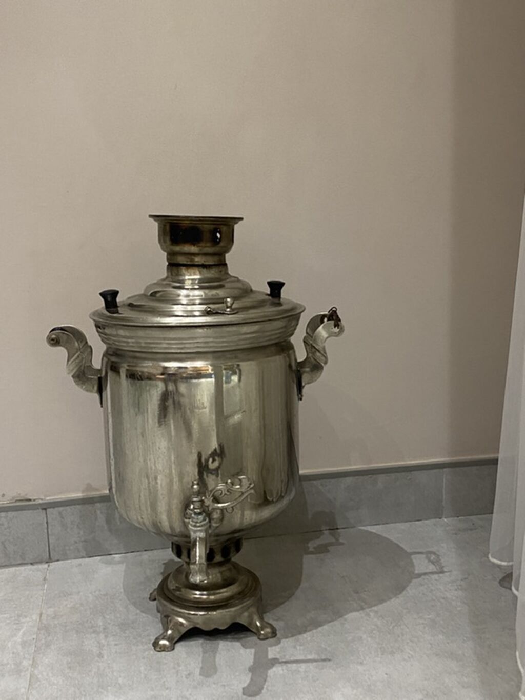 İşlənmiş Od Samovar, 10 l, Ünvandan götürmə — Samovarlar, Masazır