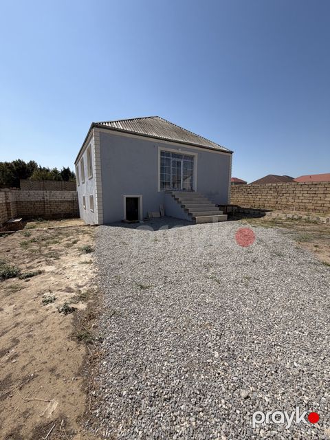 Satılır 4 otaqlı həyət evi/bağ evi 120 m²