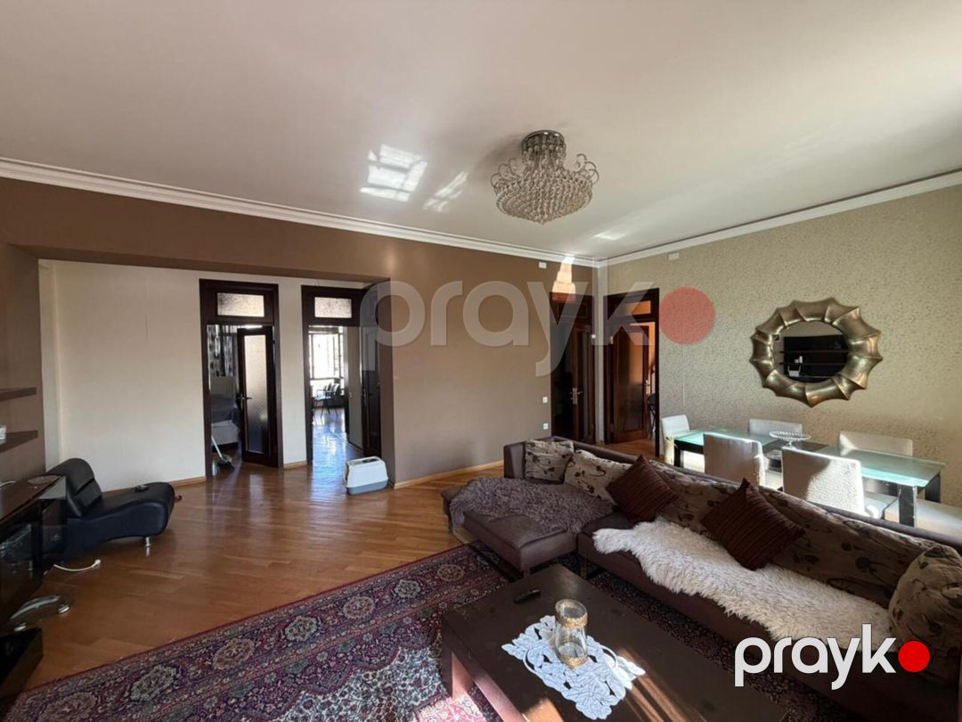 Satılır 4 otaqlı köhnə tikili 100 m² — Mənzil, Bakı (3)