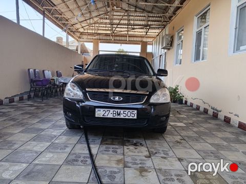 VAZ (LADA) Priora: 1.6 l | 2009 il 400 km Sedan