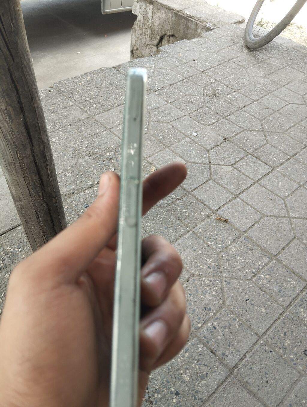 Salam telefon x8a 128 gb yaddaş yalnız ekranı dəyişilməlidir ekranın — Elektronika, Quba (5)