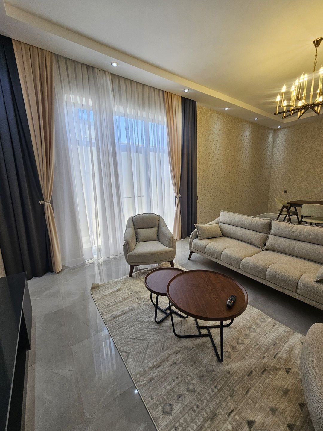 Satılır 4 otaqlı həyət evi/bağ evi 250 m² — Ev, villa, Bakı (9)