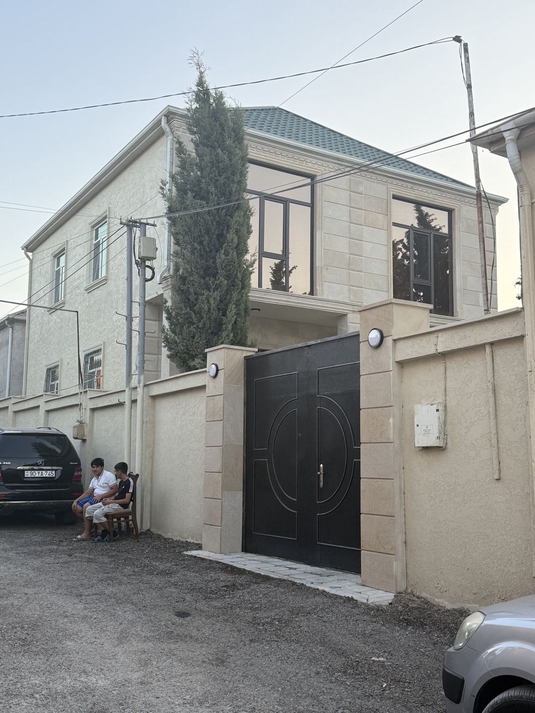Həyət evi, Yeni Ramana qəs. — Daşınmaz əmlak, Bakı