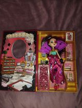 Ever After High “Lizzie Hearts” kolleksiya dəsti - Qapaqlı — Игровые наборы
