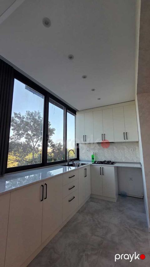 Satılır 3 otaqlı köhnə tikili 70 m²