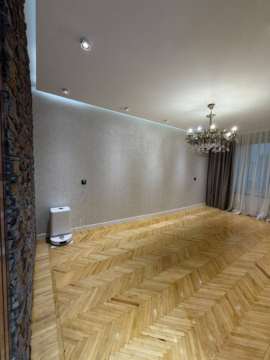 Satılır 3 otaqlı köhnə tikili 80 m² — Mənzil, Bakı (3)