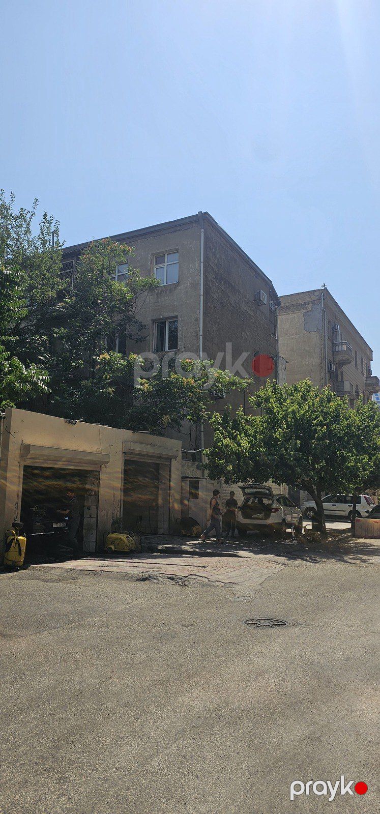 Satılır 4 otaqlı köhnə tikili 96 m² — Mənzil, Bakı (2)