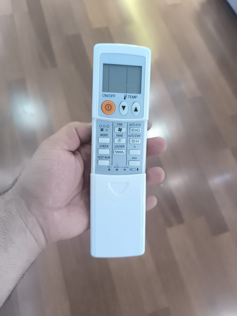 Mitsubishi kondisioner pultu — Mallar, Bakı