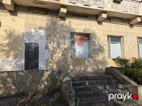 Satılır 2 otaqlı köhnə tikili 50 m²