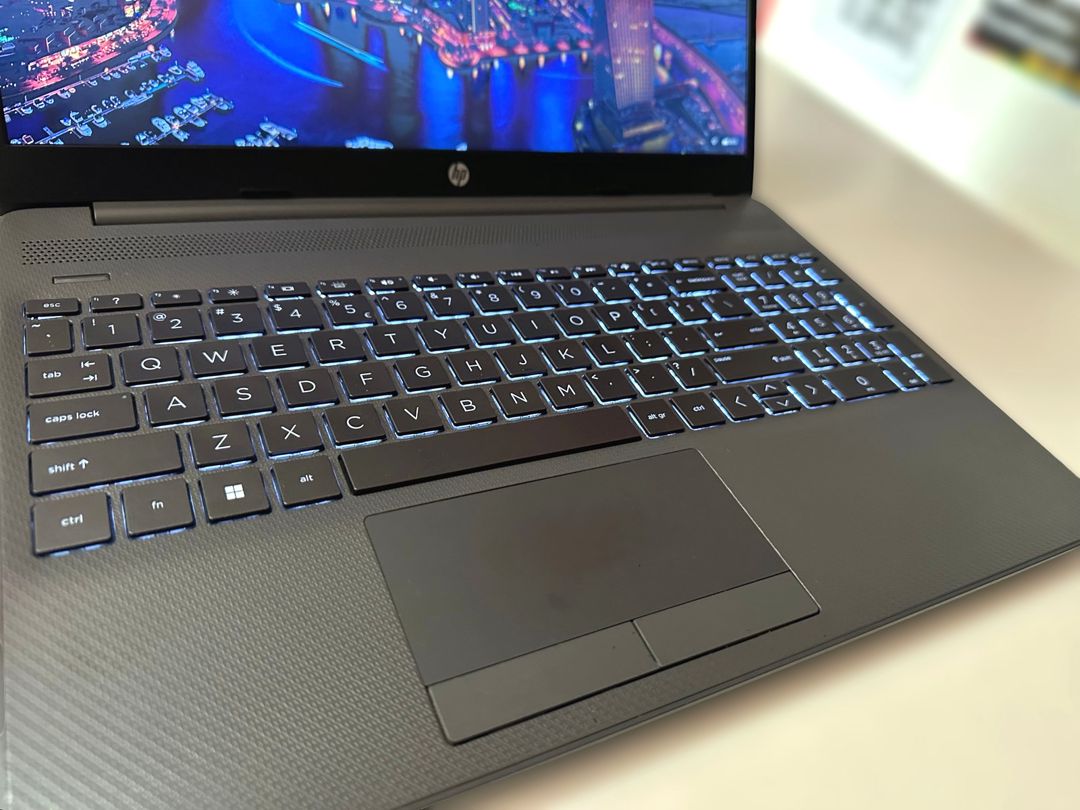 HP 250 G9 | i5-1235U / 16GB RAM / 256GB NVMe SSD / 15.6" FHD — Elektronika, Bakı (2)