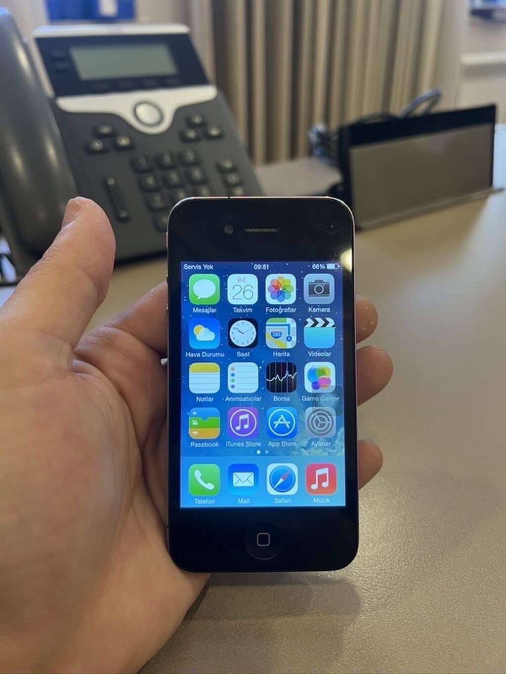 IPhone 4, Qara — Apple iPhone, Bakı (3)