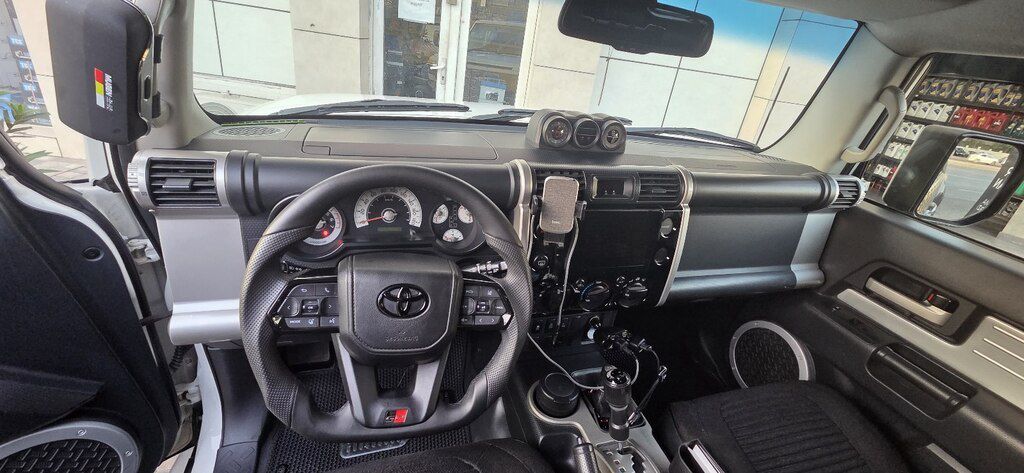 Toyota FJ Cruiser, 4.0 L, 2013 il, 223 500 km — Avtomobillər, Bakı (4)