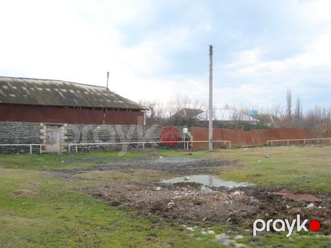 Satılır 1 otaqlı həyət evi/bağ evi 28.8 m²