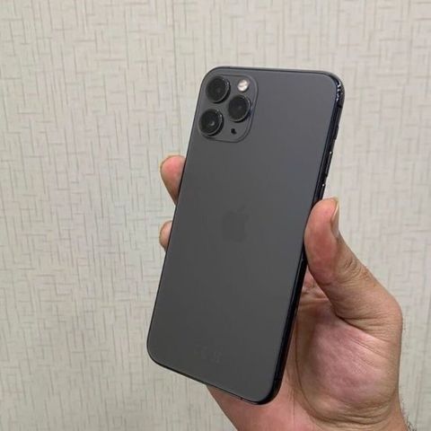 IPhone 11 Pro, 64 GB, Qara, Zəmanət