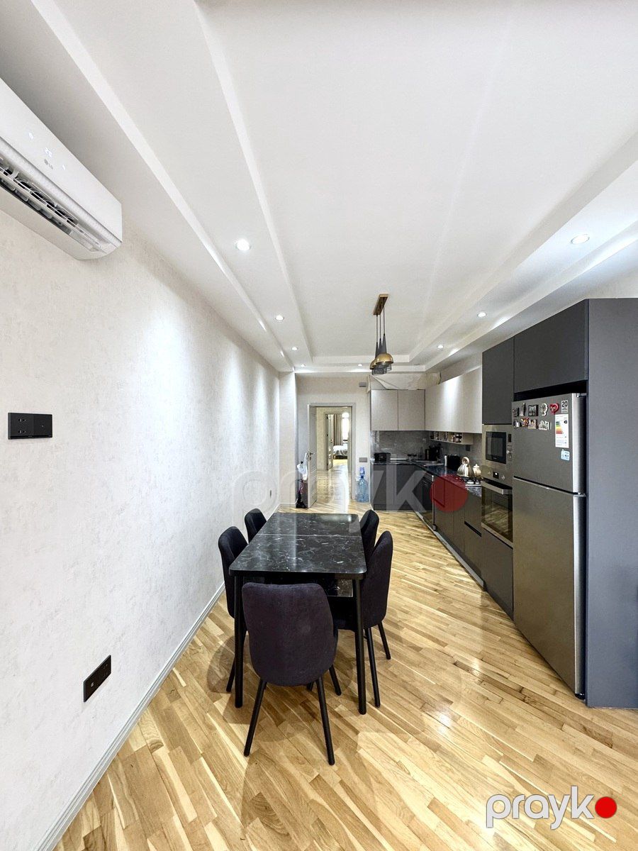 Satılır 4 otaqlı yeni tikili 230 m² — Mənzil, Bakı (7)