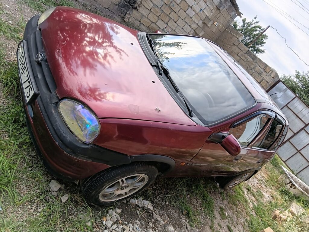 Opel Corsa: 1.6 l | 1998 il 488000 km Hetçbek — Avto, Xaçmaz (3)