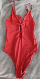 Çimərlik geyimi — Swimwear