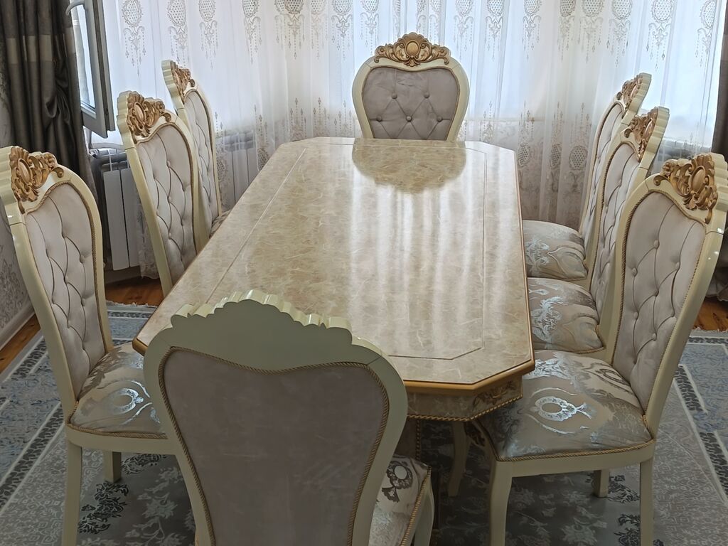 Klassik üslubda yemək otağı dəsti - Dəst: 1 böyük masa + 8 stul - — Mebel, Digah
