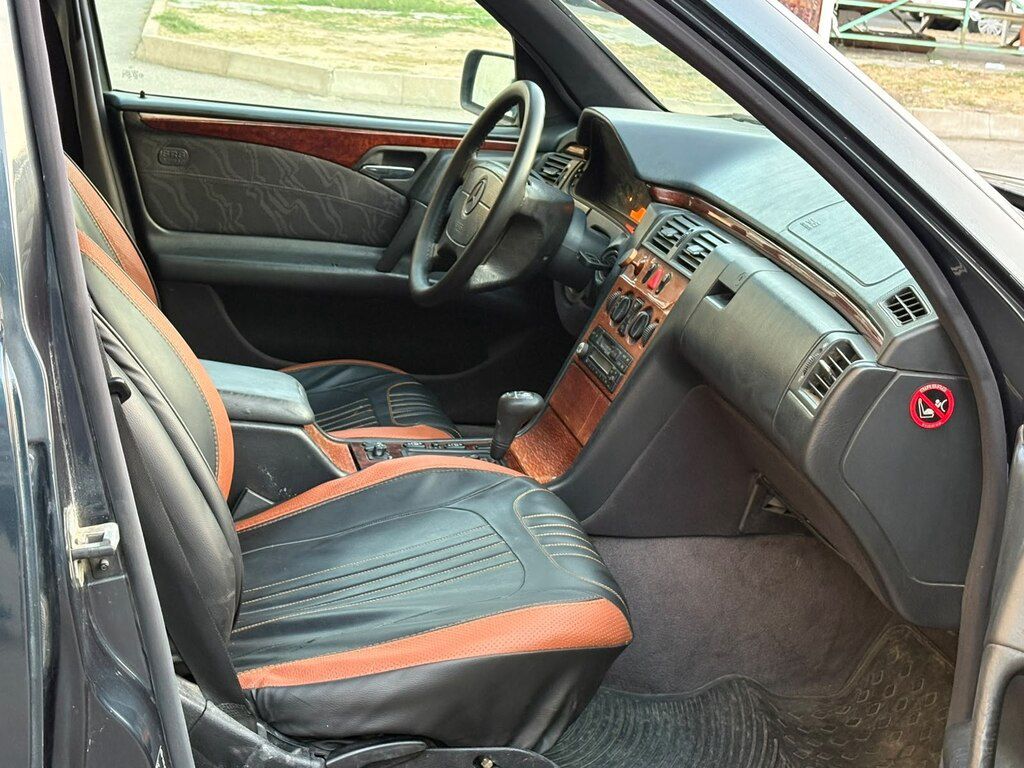Mercedes E 290, 2.9 L, 1998 il, 250 000 km — Avtomobillər, Bakı (8)