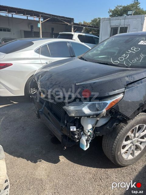 Chevrolet Equinox kapotu