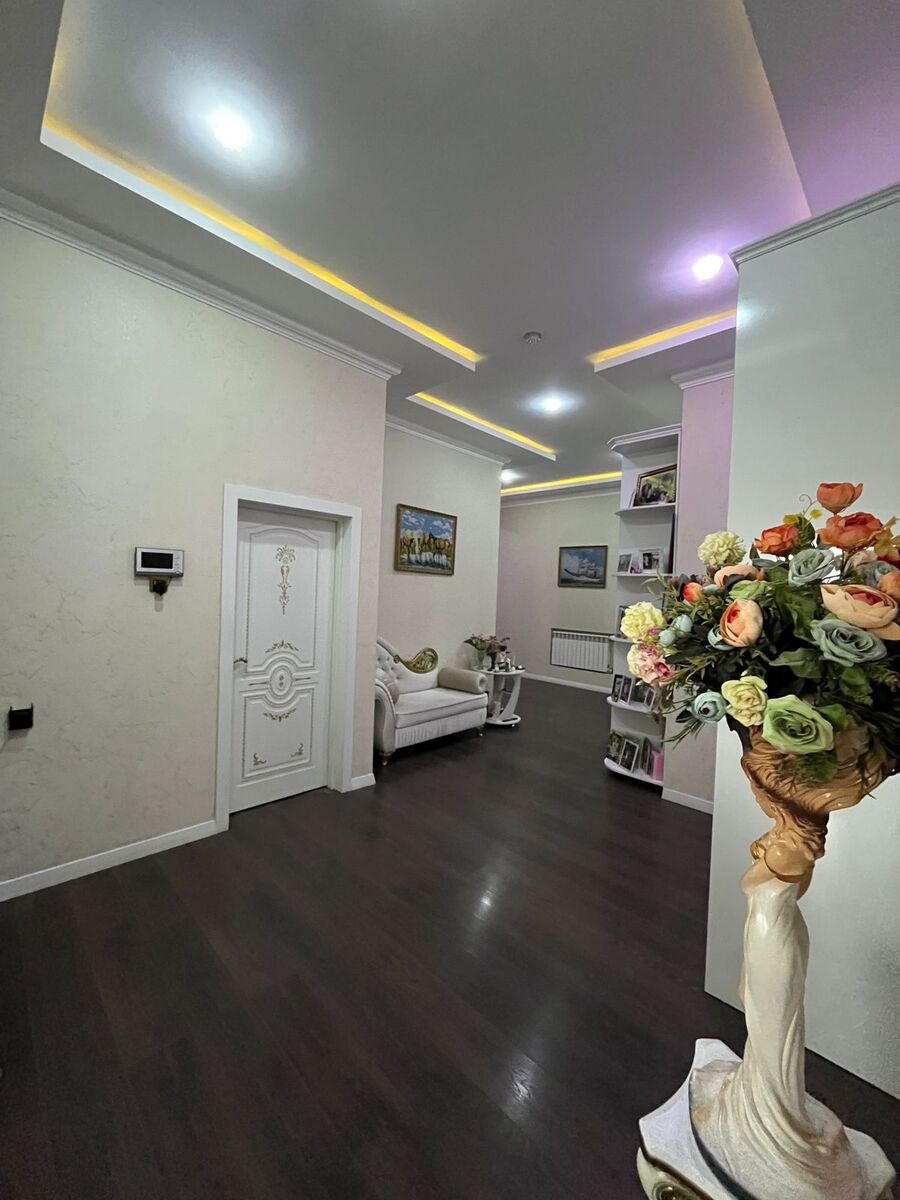 Satılır 3 otaqlı yeni tikili 141 m² — Mənzil, Bakı (9)