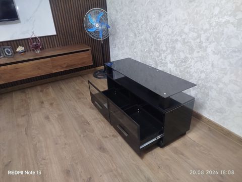 Televizor altlığı